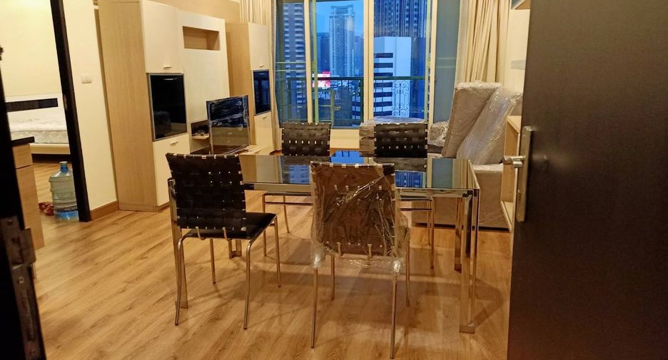 Condo en alquiler de 1 habitaciones en Pathum Wan, Bangkok