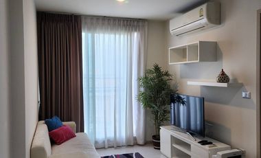 Condo en alquiler de 1 habitaciones en Khlong Toei, Bangkok