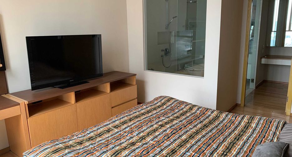 For rent 1 Beds condo in Khlong Toei, Bangkok