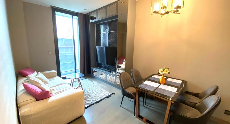 For rent 2 bedrooms condo in Watthana, Bangkok