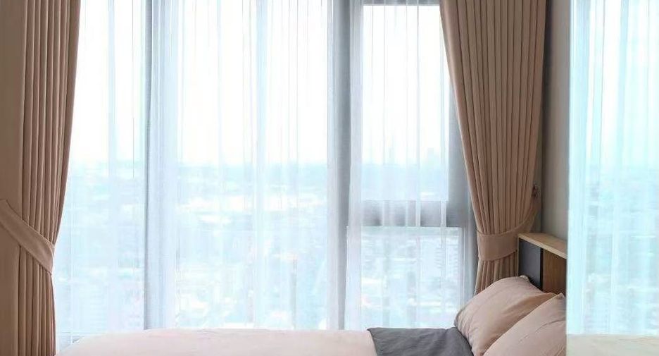 À louer 1 chambre condo à Phra Khanong, Bangkok