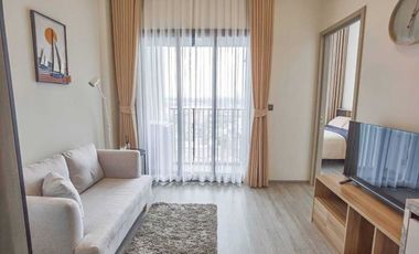Condo en alquiler de 1 habitaciones en Phra Khanong, Bangkok