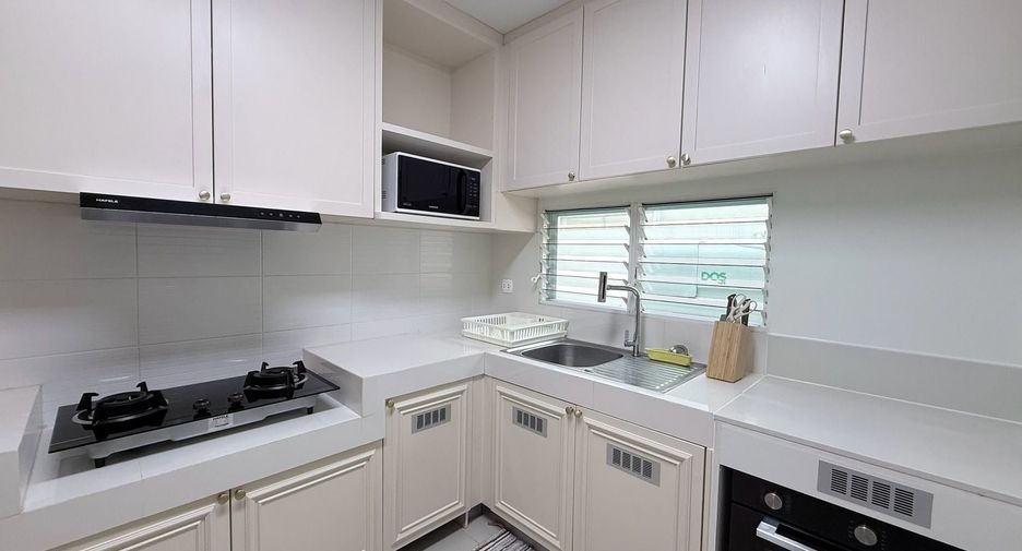 À louer 4 chambres maison à Bang Phli, Samut Prakan