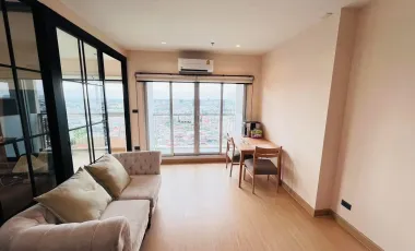For rent 2 bedrooms condo in Thon Buri, Bangkok