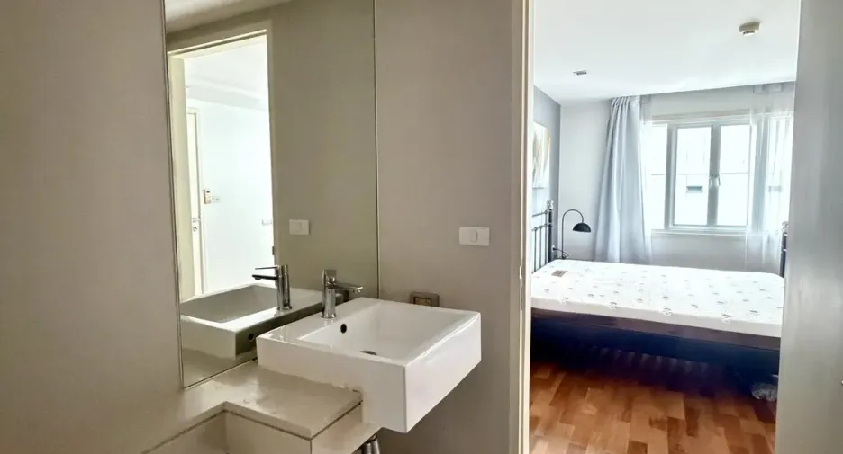 À vendre 2 chambres condo à Watthana, Bangkok