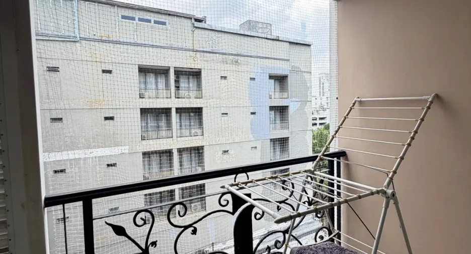 À vendre 2 chambres condo à Watthana, Bangkok