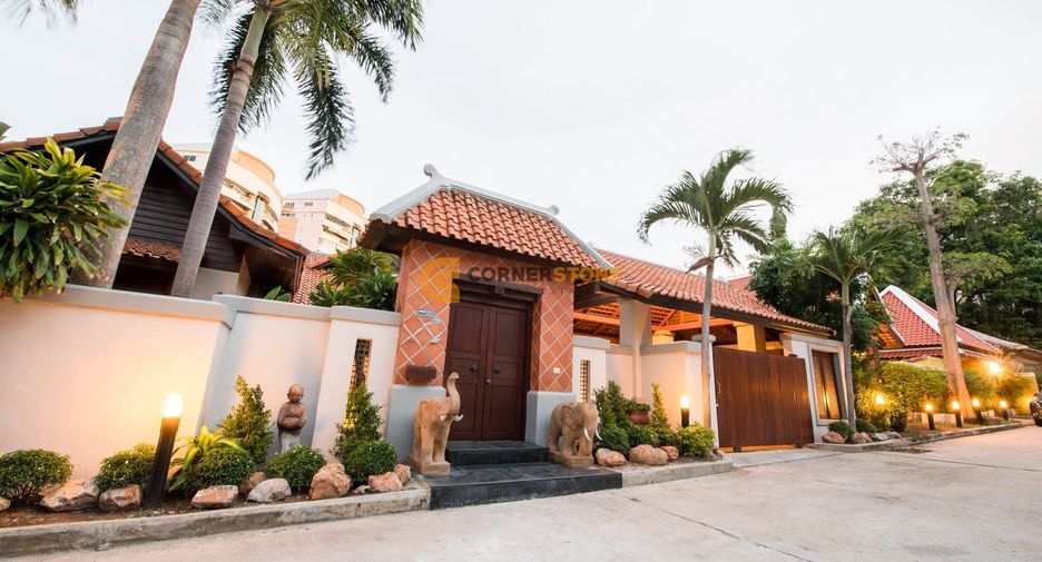 Casa en alquiler de 3 habitaciones en Bang Lamung, Chonburi