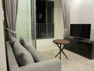À louer 2 chambres condo à Phra Khanong, Bangkok