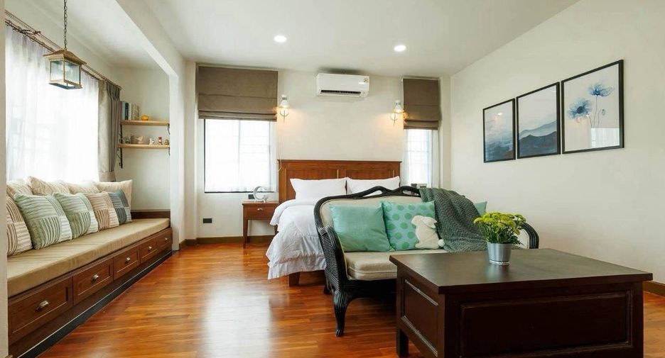 For rent 5 bedrooms house in Mueang Chiang Mai, Chiang Mai
