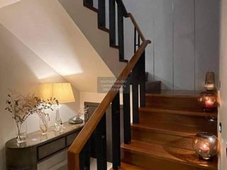 For rent 4 bedrooms townhouse in Watthana, Bangkok