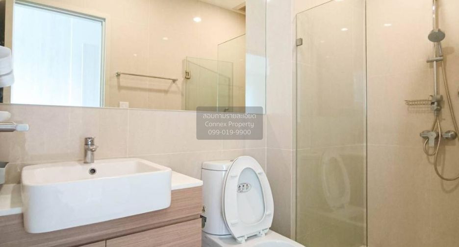 For rent 2 bedrooms condo in Huai Khwang, Bangkok