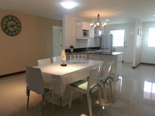 For rent 2 bedrooms condo in Si Racha, Chonburi