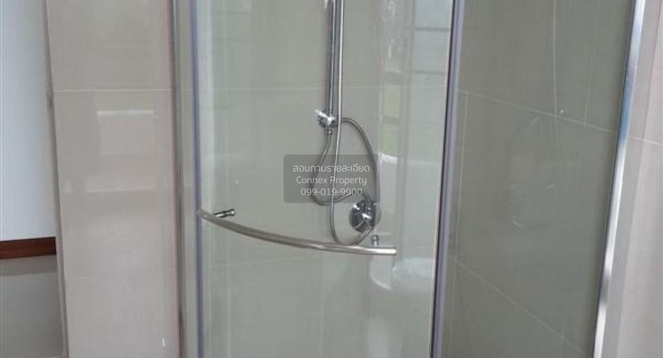 For rent 2 bedrooms condo in Si Racha, Chonburi