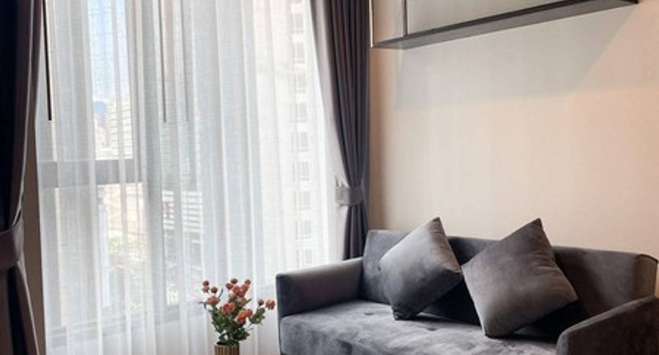 À louer 1 chambre condo à Huai Khwang, Bangkok