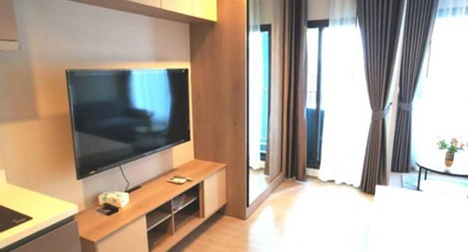 À louer 1 chambre condo à Huai Khwang, Bangkok