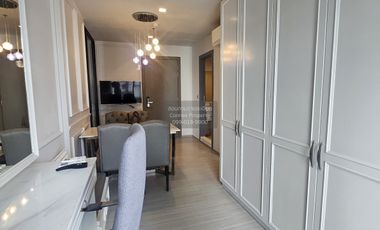 À louer 1 chambre condo à Huai Khwang, Bangkok