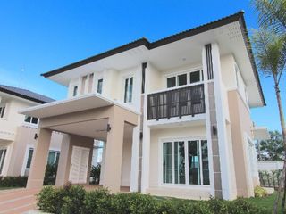 Casa en venta de 4 habitaciones en San Sai, Chiang Mai