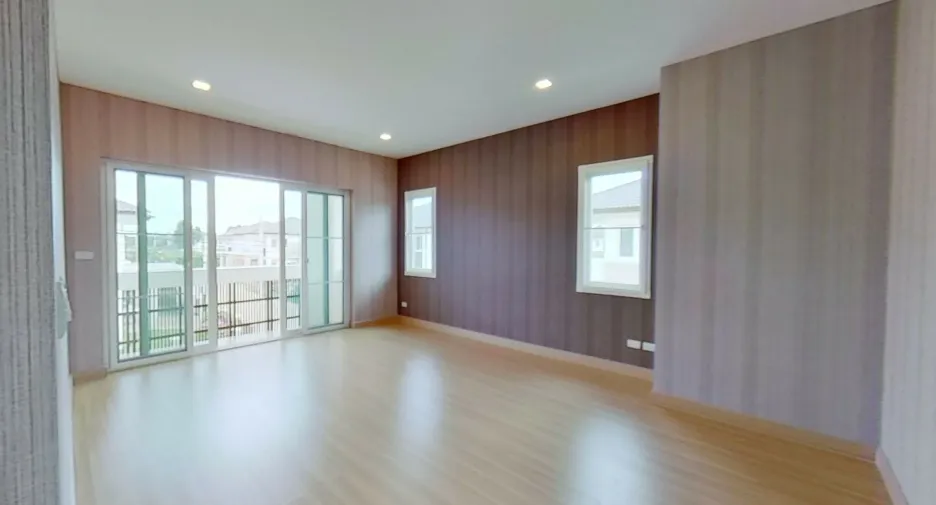 Casa en venta de 4 habitaciones en San Sai, Chiang Mai