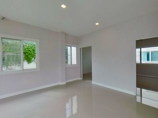Casa en venta de 4 habitaciones en San Sai, Chiang Mai