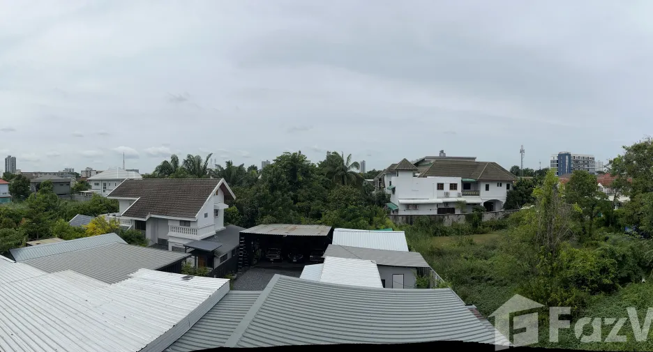 For sale and for rent 4 bedrooms townhouse in Mueang Nonthaburi, Nonthaburi
