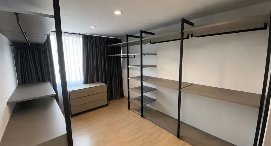 À vendre et à louer 3 chambres maison à Pak Kret, Nonthaburi