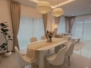 For sale and for rent 4 bedrooms house in Mueang Nonthaburi, Nonthaburi