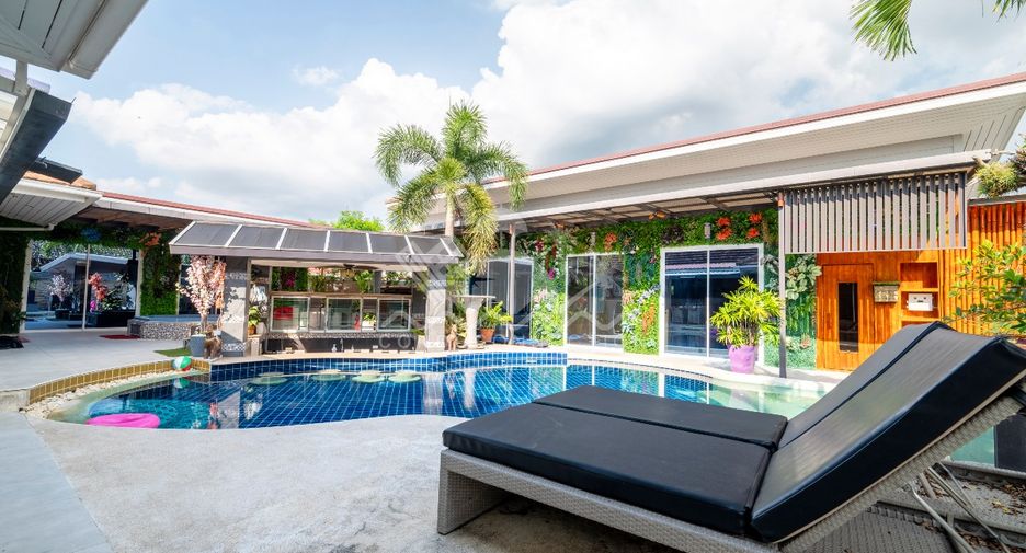 Casa en venta de 5 habitaciones en Huay Yai, Pattaya