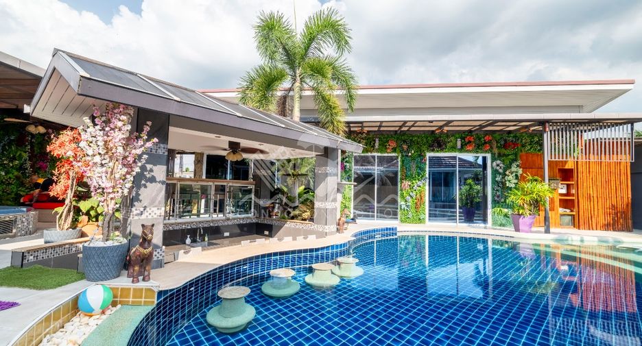 Casa en venta de 5 habitaciones en Huay Yai, Pattaya