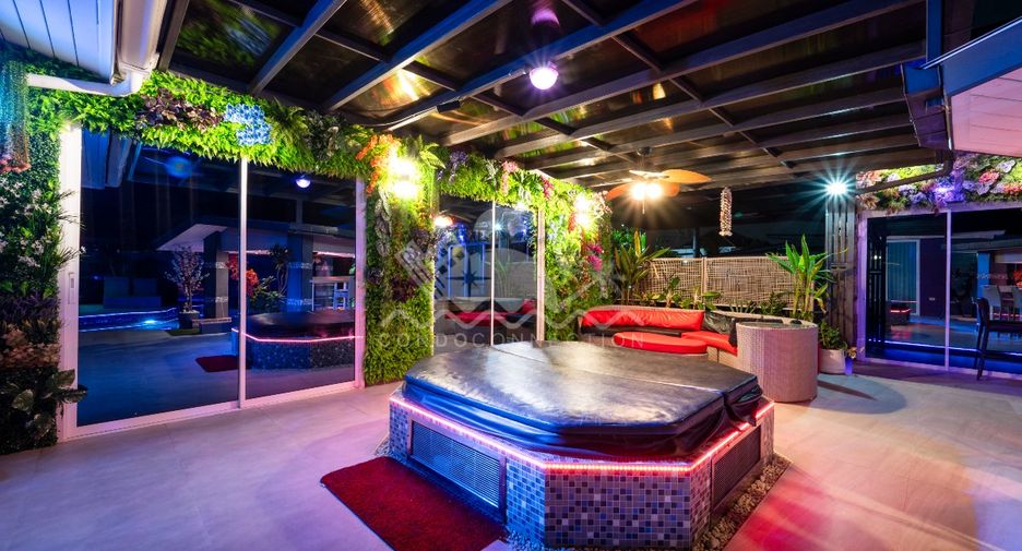 Casa en venta de 5 habitaciones en Huay Yai, Pattaya
