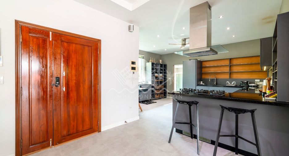 Casa en venta de 5 habitaciones en Huay Yai, Pattaya