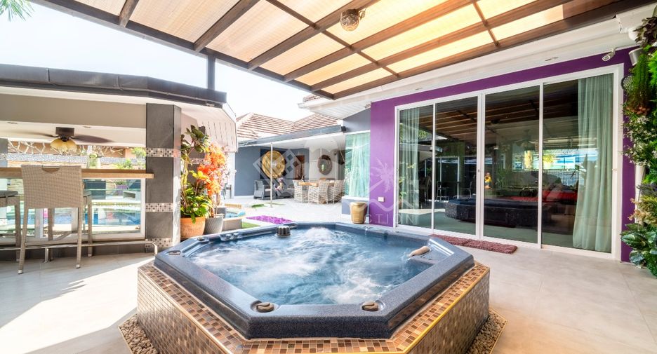 Casa en venta de 5 habitaciones en Huay Yai, Pattaya