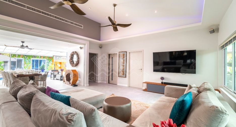Casa en venta de 5 habitaciones en Huay Yai, Pattaya