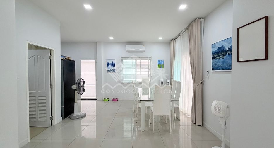 Casa en venta de 3 habitaciones en Bang Lamung, Chonburi