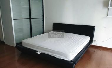 Wohnung zur Miete mit 1 Zimmer in Pathum Wan, Bangkok
