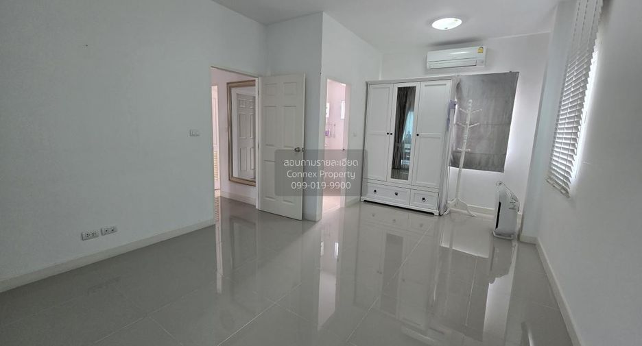 For rent 3 bedrooms house in Sai Noi, Nonthaburi
