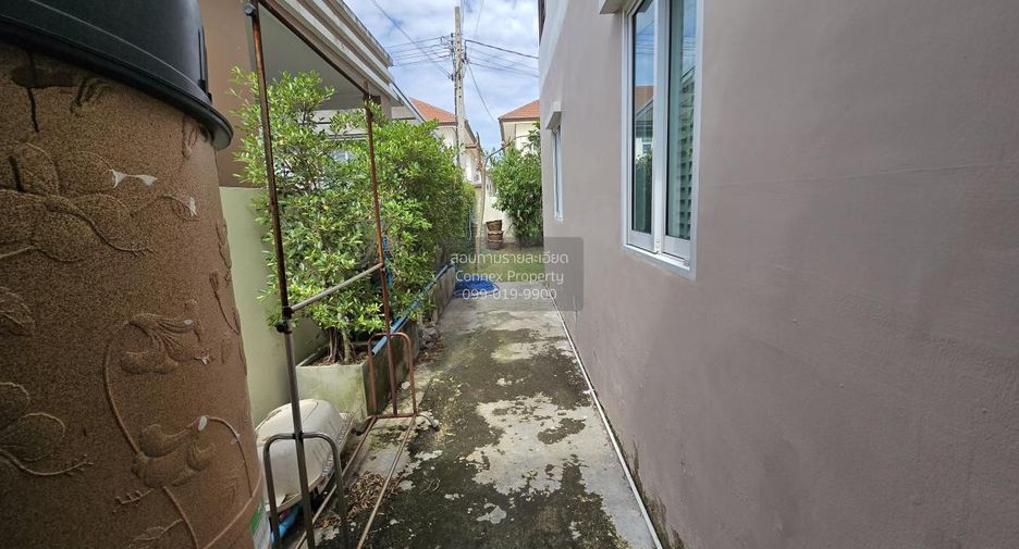 For rent 3 bedrooms house in Sai Noi, Nonthaburi