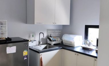 Reihenhaus zur Miete mit 6 Zimmer in Phra Khanong, Bangkok