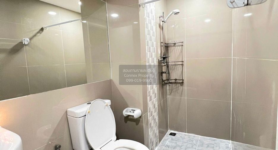 For rent 2 bedrooms condo in Bang Khun Thian, Bangkok