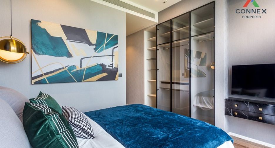For rent 2 bedrooms condo in Pathum Wan, Bangkok