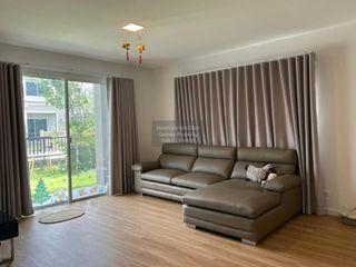 Casa en alquiler de 3 habitaciones en Bang Khen, Bangkok