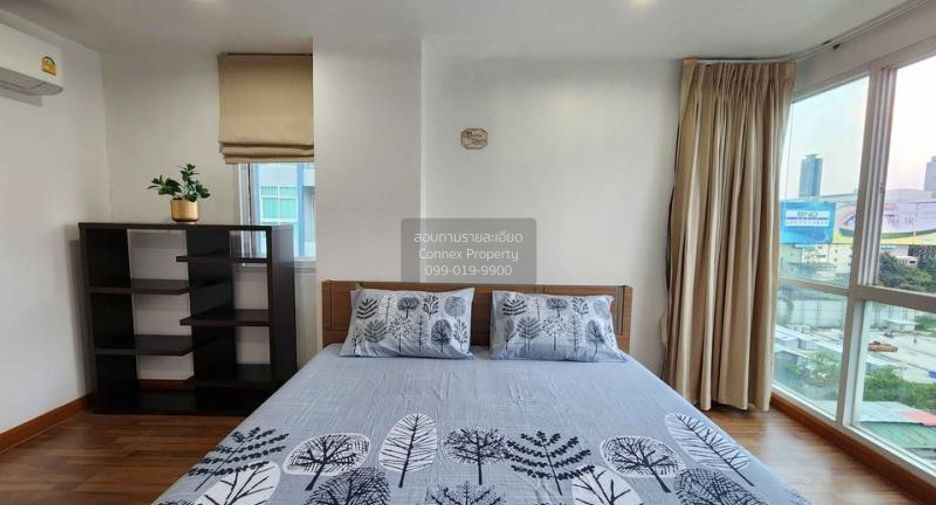 For rent 2 bedrooms condo in Huai Khwang, Bangkok