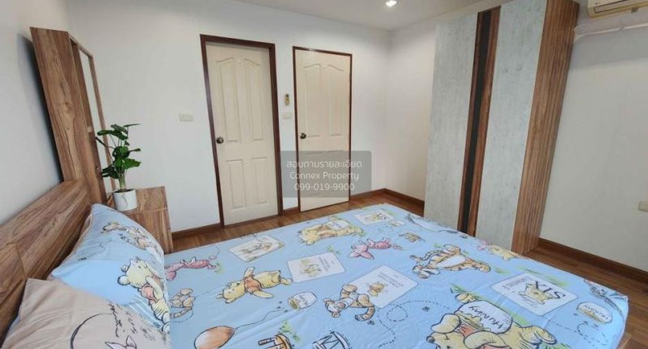 For rent 2 bedrooms condo in Huai Khwang, Bangkok