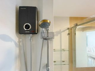 For rent 2 bedrooms condo in Thon Buri, Bangkok