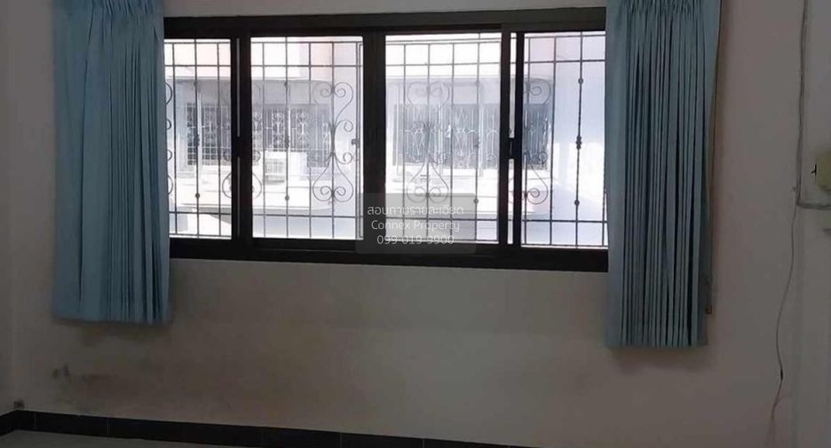 Local comercial en alquiler de 3 habitaciones en Pathum Wan, Bangkok