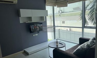 For rent 1 bed condo in Phra Khanong, Bangkok