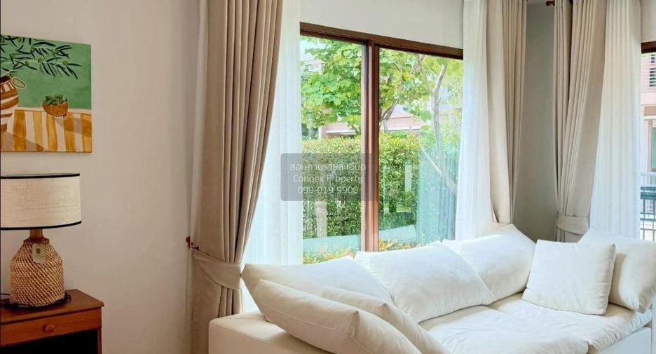 For rent 4 bedrooms house in Bang Kapi, Bangkok