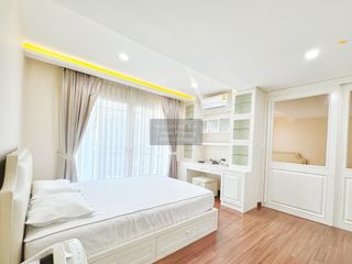 Reihenhaus zur Miete mit 3 Zimmer in Phra Khanong, Bangkok