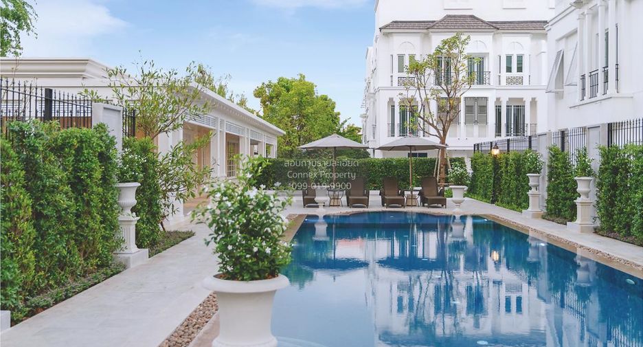 Reihenhaus zur Miete mit 3 Zimmer in Phra Khanong, Bangkok