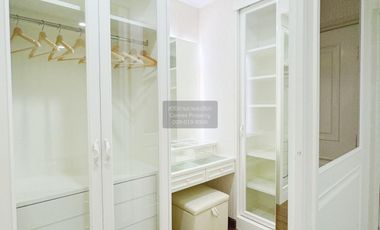 Reihenhaus zur Miete mit 3 Zimmer in Phra Khanong, Bangkok