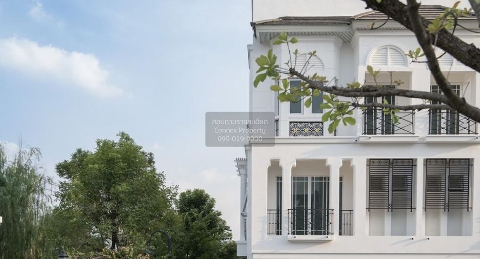 Reihenhaus zur Miete mit 3 Zimmer in Phra Khanong, Bangkok